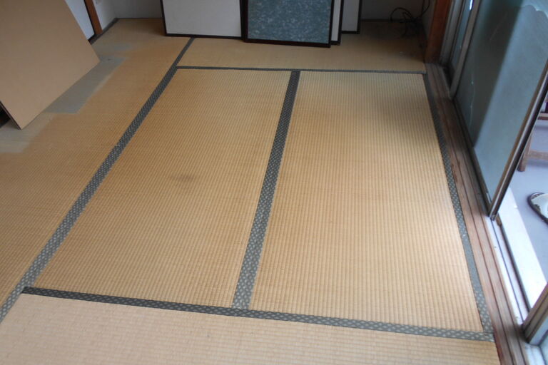 内装：畳交換前